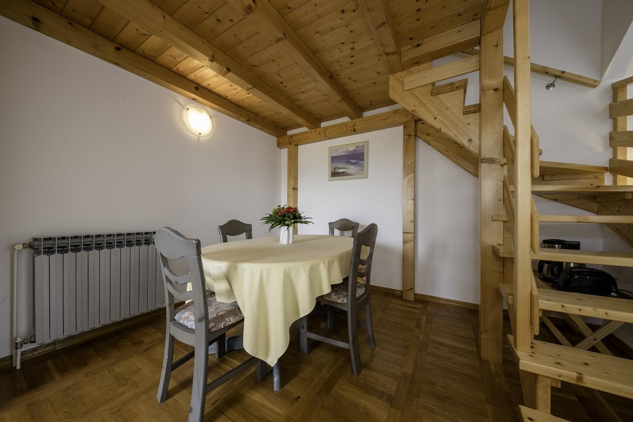 Apartments Dedic سوبيتارسكا دراغا المظهر الخارجي الصورة